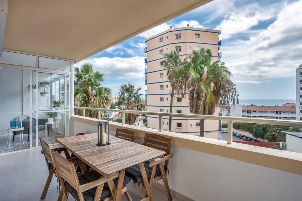 Puertosol 33 - 2 Bed Apartment, Beach Puerto Marina ベナルマデナ エクステリア 写真