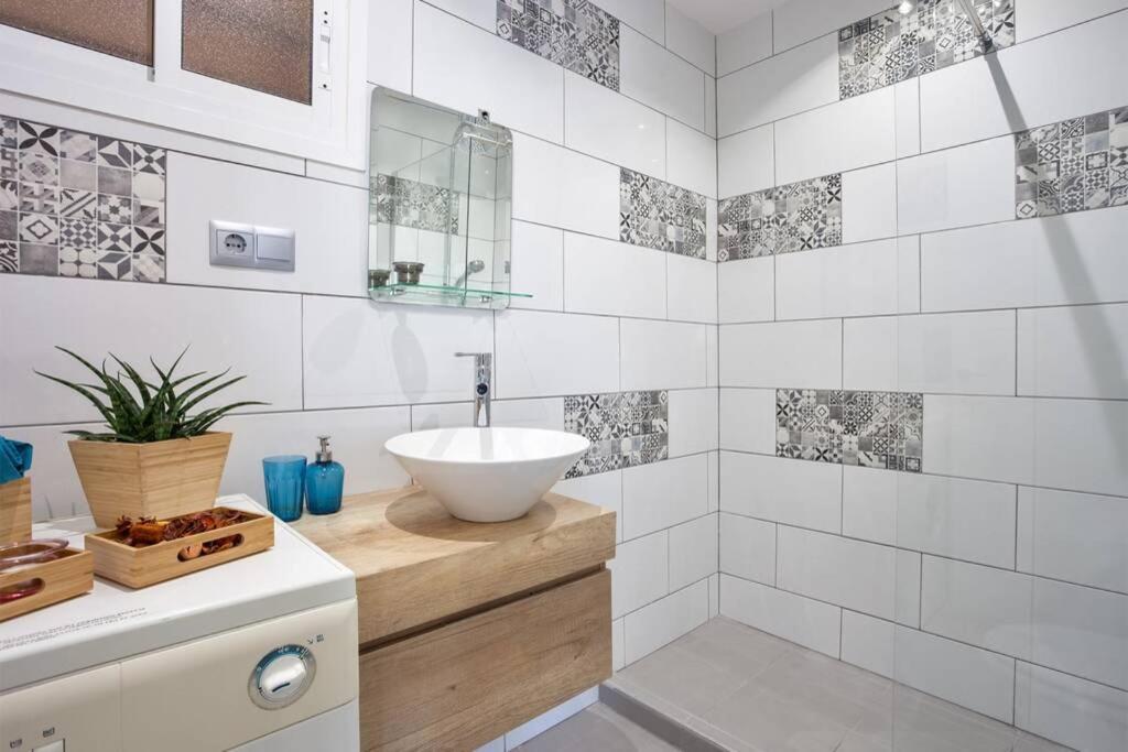 Puertosol 33 - 2 Bed Apartment, Beach Puerto Marina ベナルマデナ エクステリア 写真